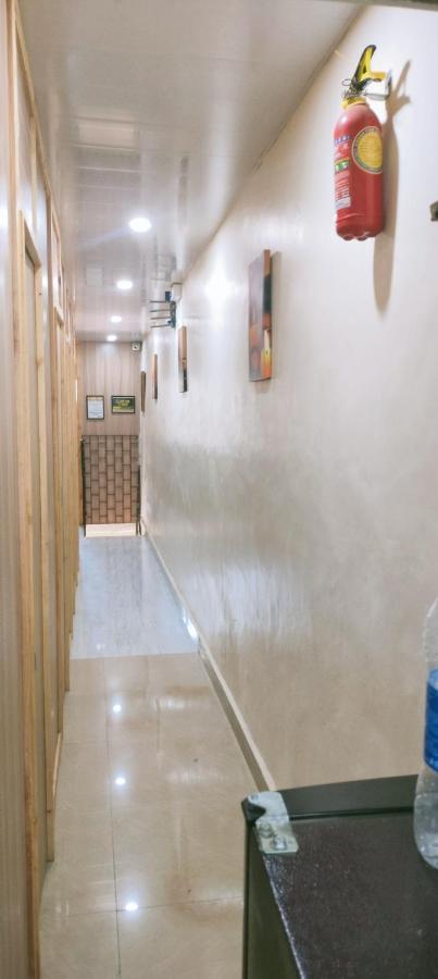 Royal Cabin Stay Bombaim Exterior foto